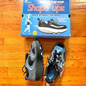 Skechers Shape Ups Walking Toning Shoes SN 11806  Women's Sz 6.5  New W/Tags Box